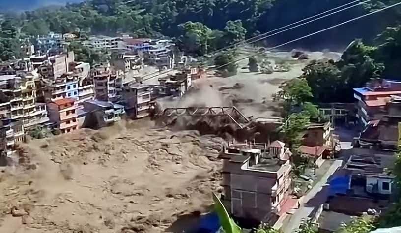 रासुवा फ्लैश फ्लड में 95 लोगों की मौत